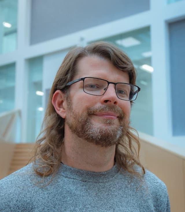 Dr. Brian Harrington