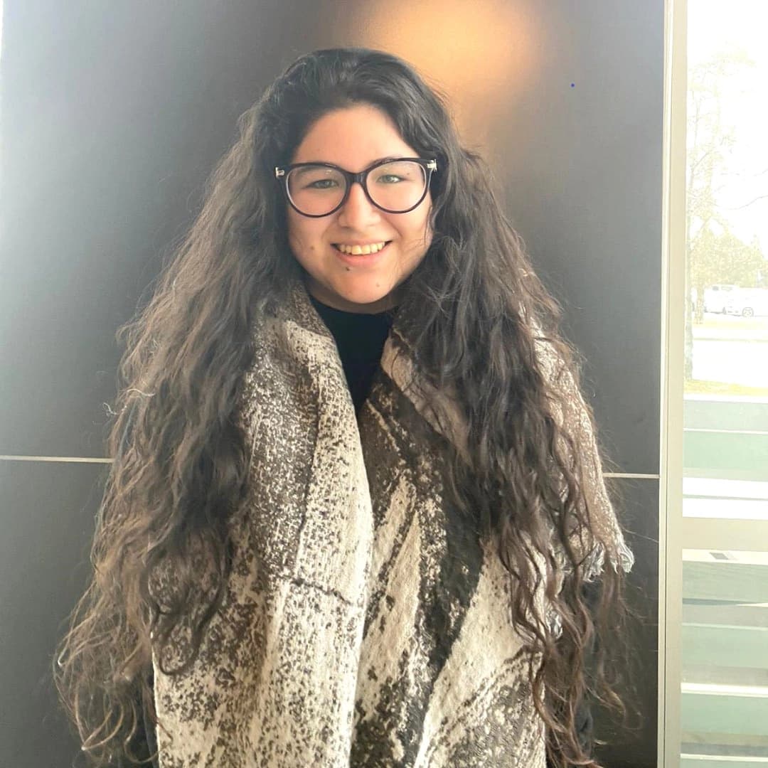 Angela Zavaleta-Burnuy